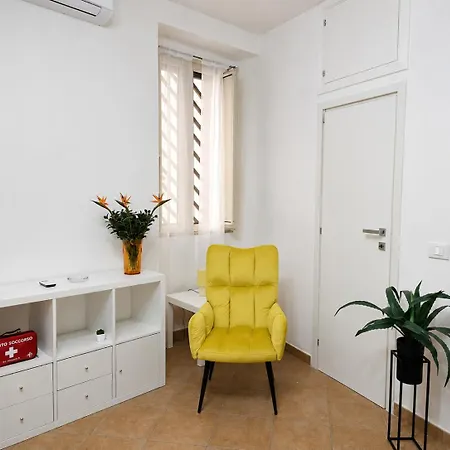 La Casa Di Ale Apartment *